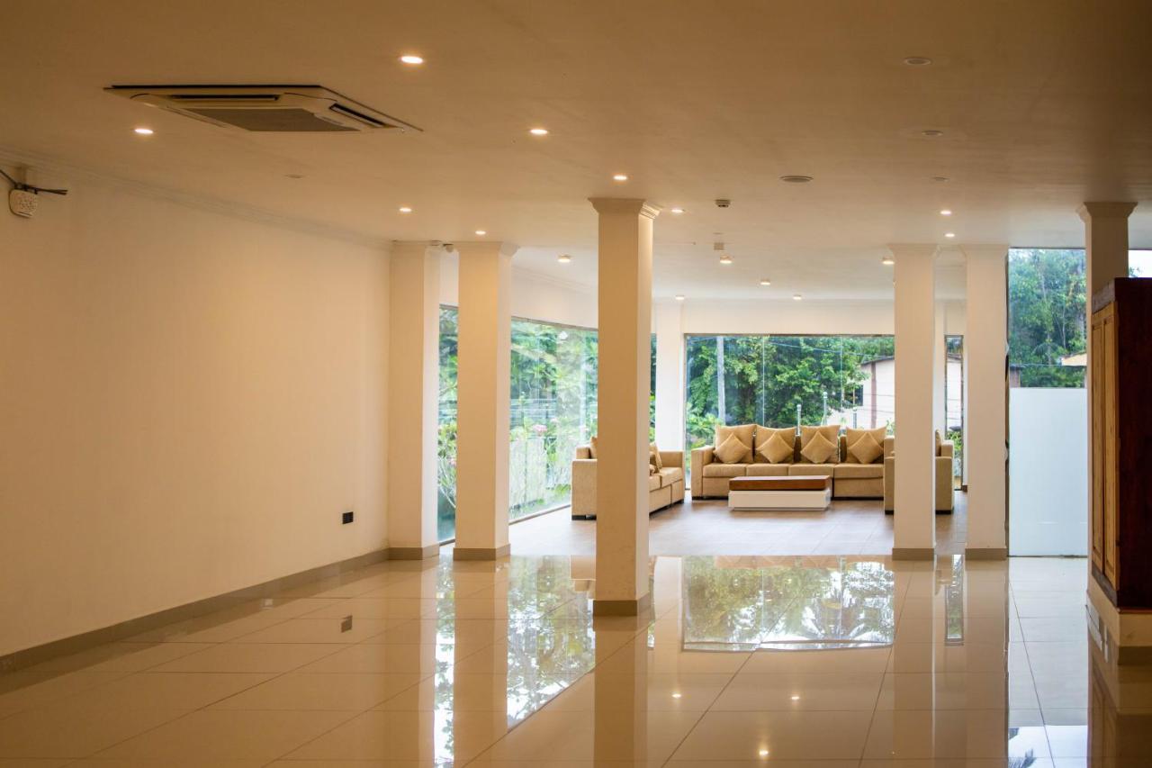 Hotel Ganthera Kandy Exterior foto